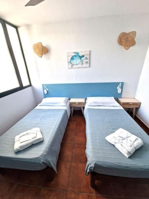 Appartement Casa Tortuga Con Piscina Com à Cala'N Bosch  Extérieur photo